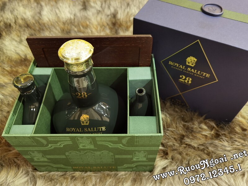 Royal Salute 28 (3)